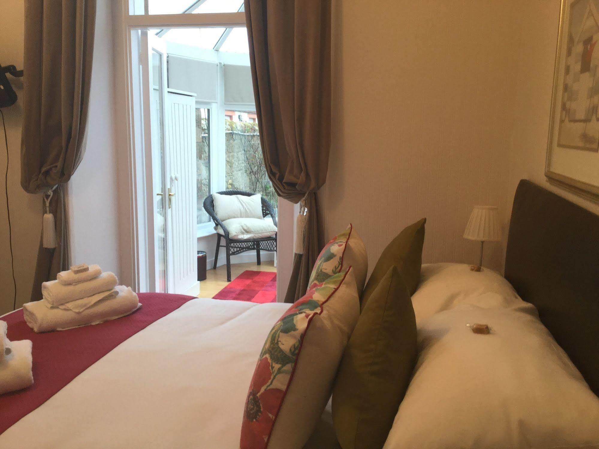 Craggallan Guest House Еър Екстериор снимка